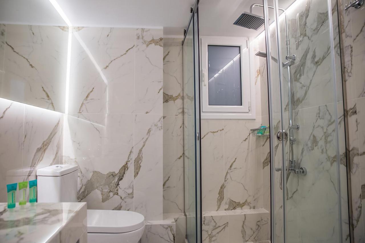 Amazing In Glyfada Center Apartment *